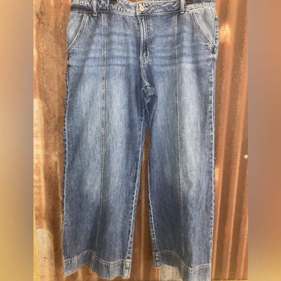 4 for $20 bundle and save M Jeans by Maurice’s High Rise Jeans - Picture 1 of 5